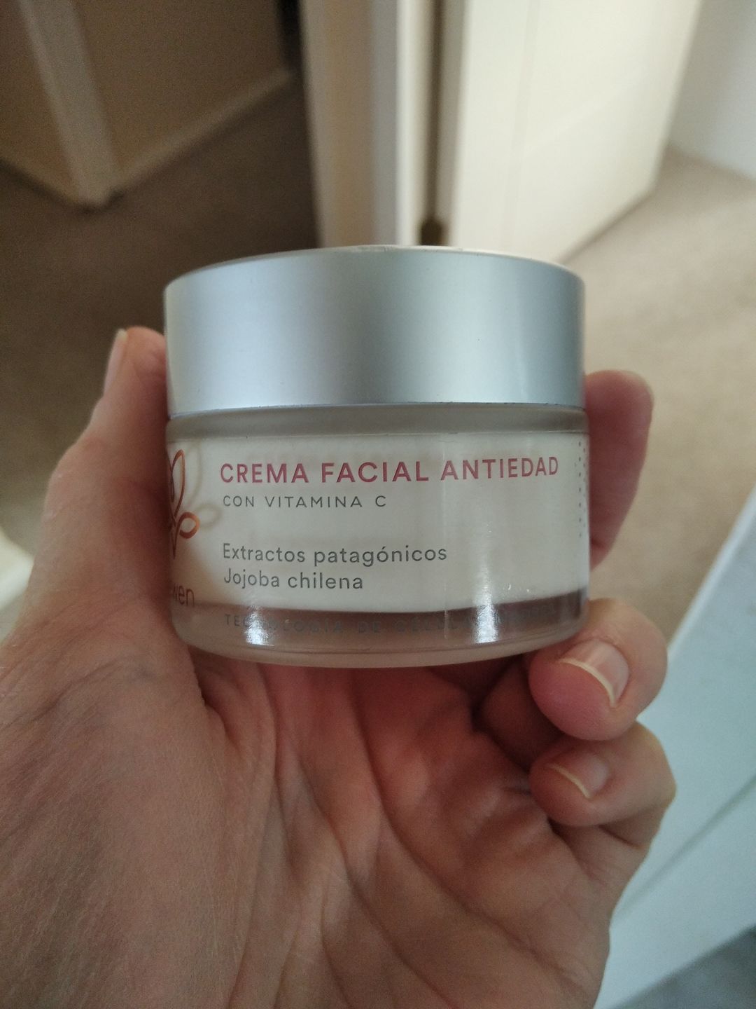 Customer photo review of Crema Facial Antiedad Intensiva Células Madres