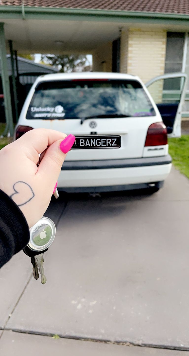 Customer photo review of SA Colour Licence Plate Custom Keychain