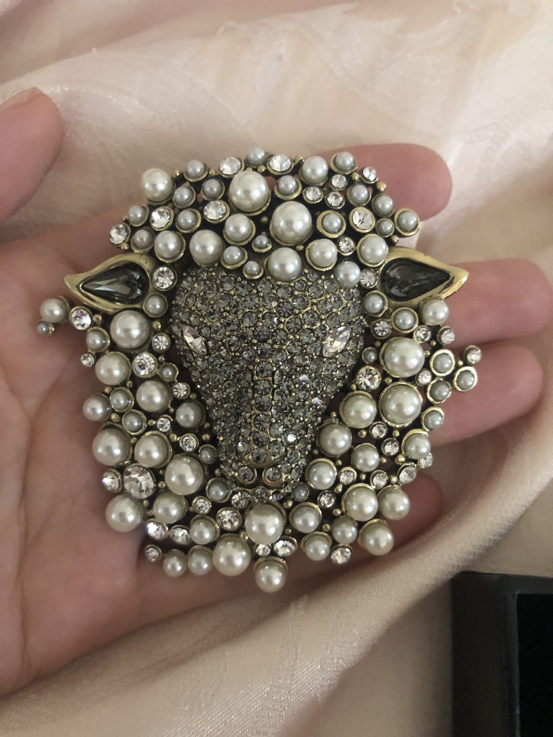 Customer photo review of Heidi Daus®"Heidi Had A Little Lamb" Beaded Crystal Lamb Pin