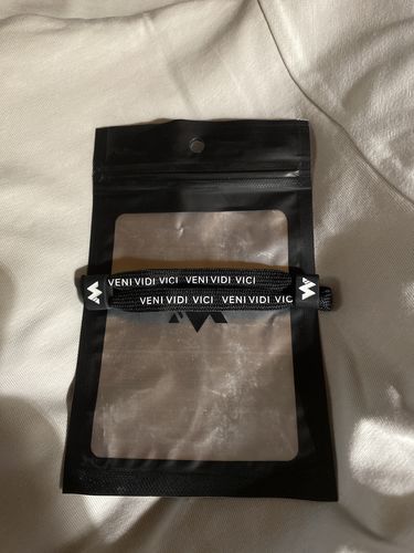 Customer photo review of 3.0 VENI VIDI VICI - BLACK X BLACK
