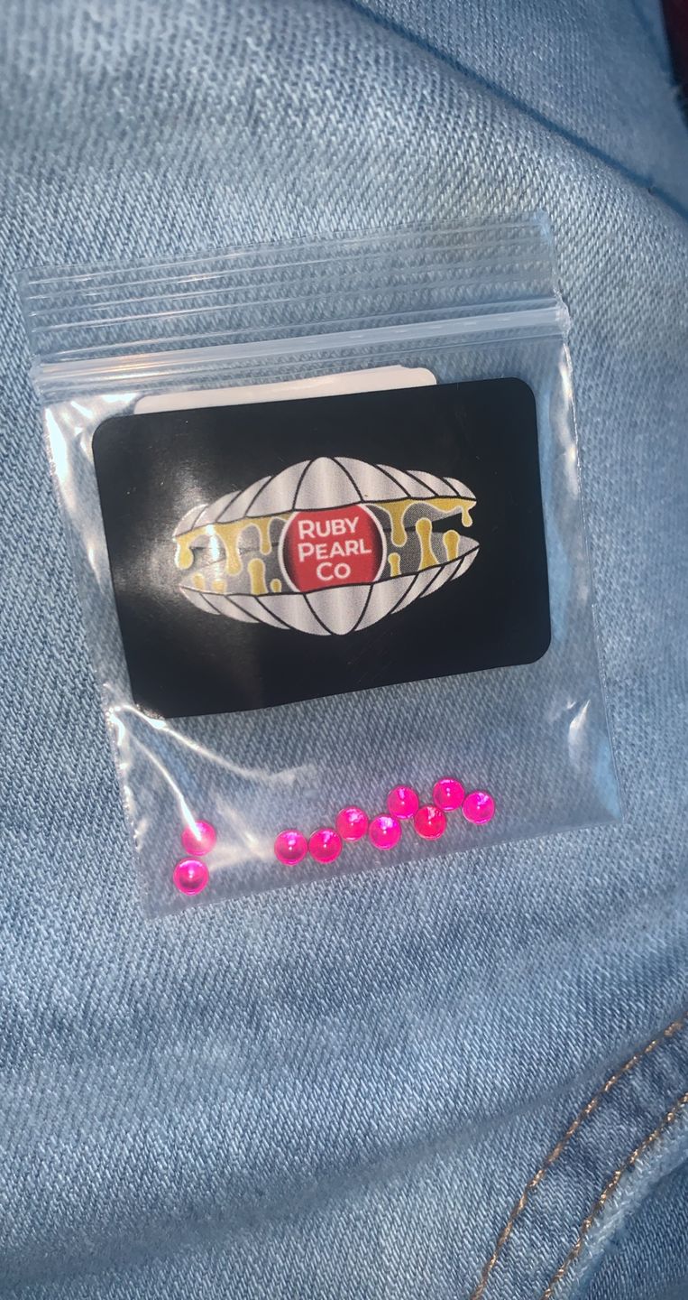 Customer photo review of Puffco Peak Pearl Set