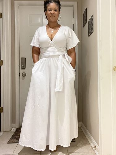 Customer photo review of Rebdolls "Big Risk" Wrap Around Kimono Crop Top