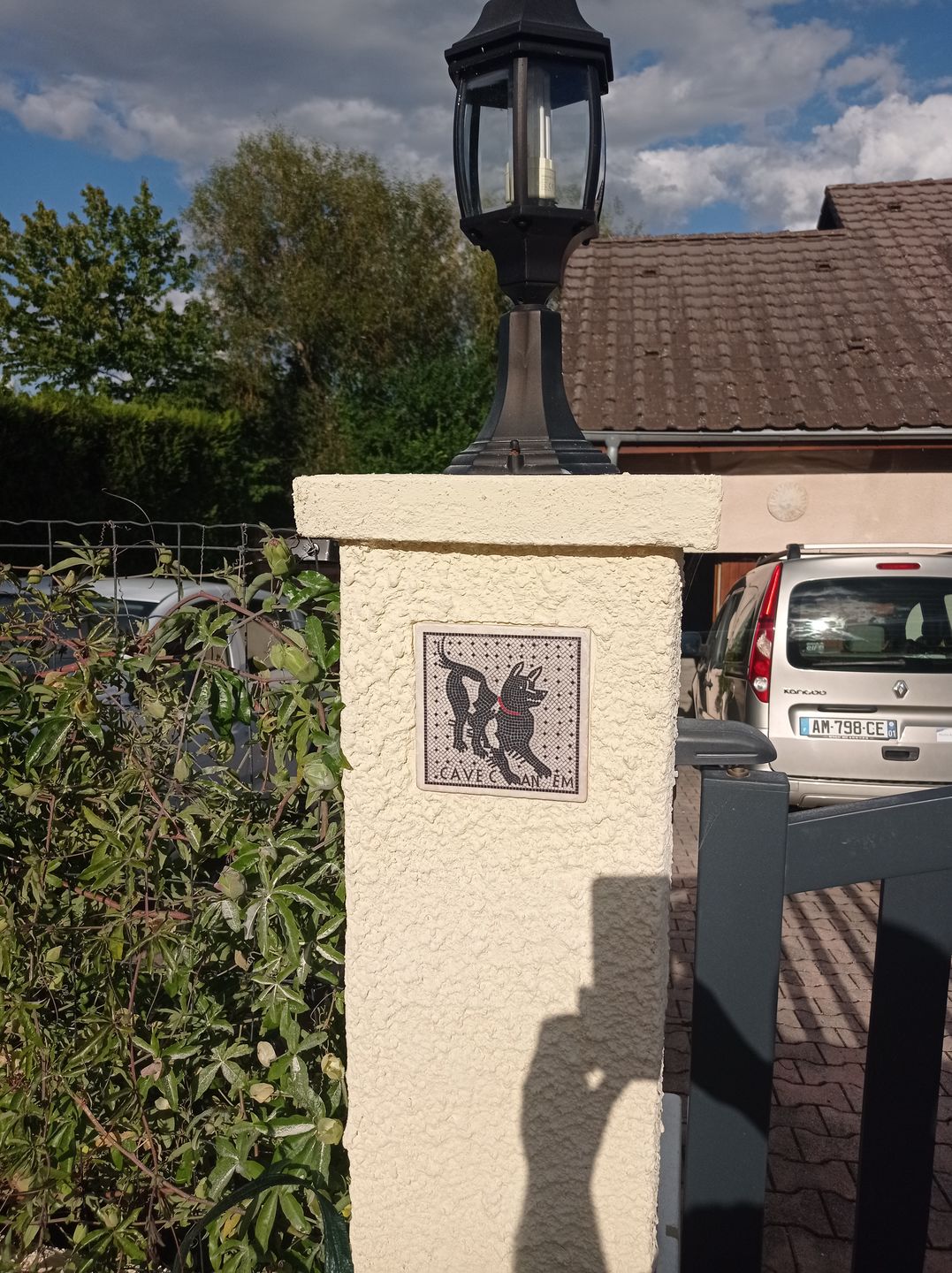 Customer photo review of Cave Canem mosaico di Pompei - mattonella in marmo