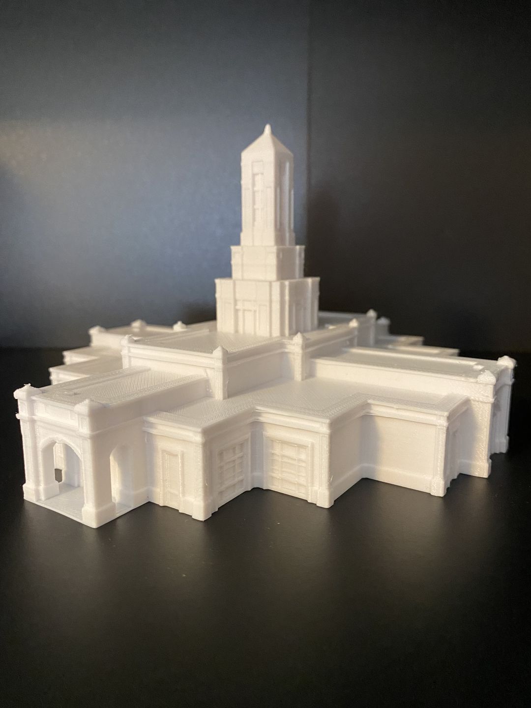 Customer photo review of Pittsburgh Pennsylvania Temple Replica Statue