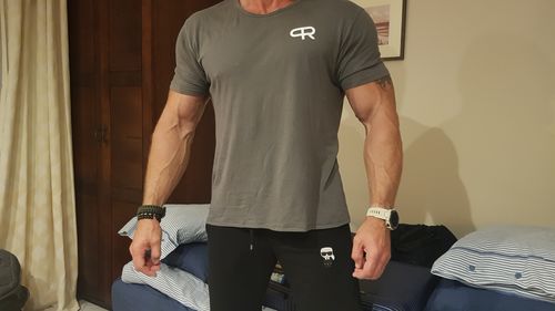 Customer photo review of Personal Record Elongated Shirt-PR401- Olive