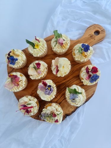 Customer photo review of BAKER'S Bloomish Box - Monthly Plan