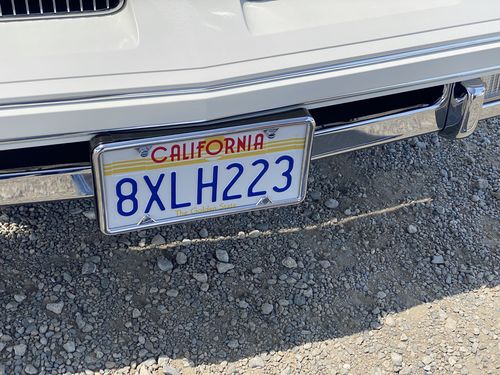 Customer photo review of 1986 CALIFORNIA THE GOLDEN STATE LICENSE PLATE 6"x12" (156.5mm x 305mm)