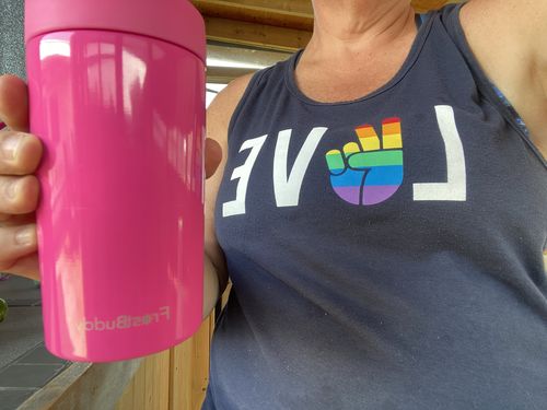 Customer photo review of Universal Buddy 2.0 | Hot Pink