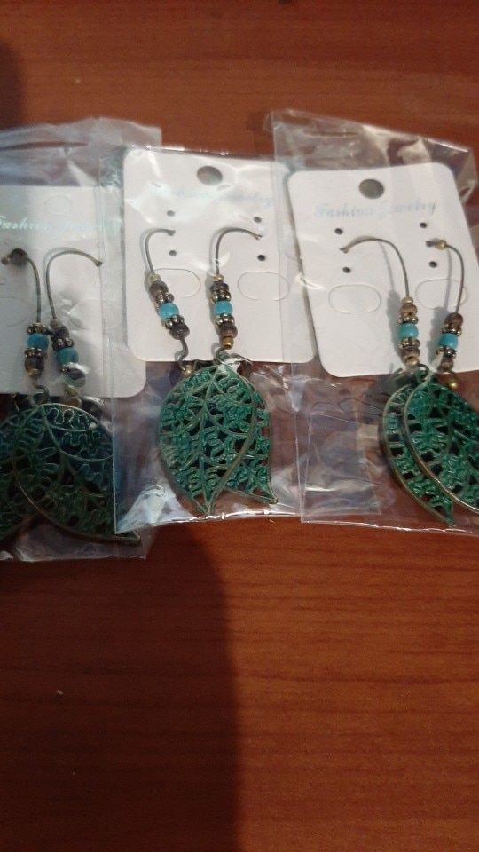 Customer photo review of Bohemian Style Leaf Earrings