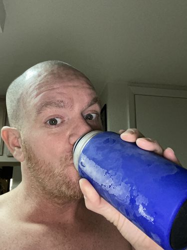 Customer photo review of Universal Buddy 2.0 | Royal Blue