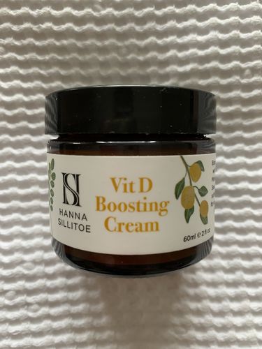 Customer photo review of Vitamin D Face Cream