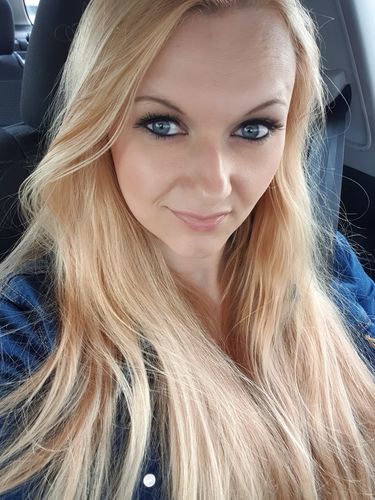 Customer photo review of Magic Lashes Daily Use Bundle