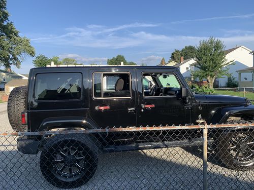 Customer photo review of Aluminum Door Grab Handle Inserts Cover for 11-18 Jeep Wrangler JK/ JKU, 4 Door