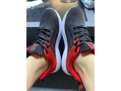 Customer photo review of Women's stylish all day sneakers