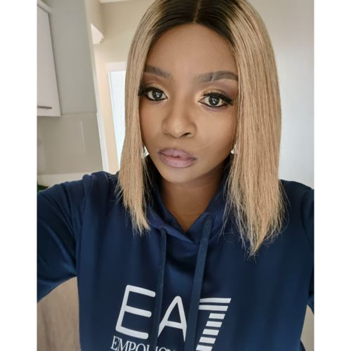 Customer photo review of TEBOHO - Peruvian Middle Part Lace Wig