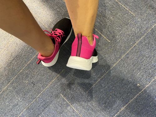 Customer photo review of Women's stylish all day sneakers