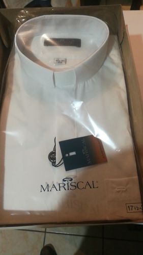 Customer photo review of Camisa Clerical Blanca / Manga Larga