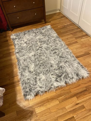 Customer photo review of Pluffy™ Rectangle Rugs