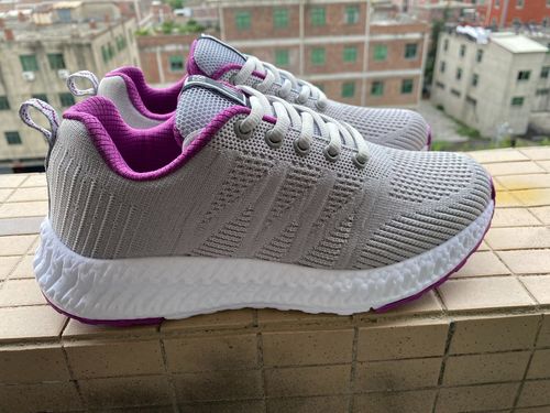 Customer photo review of Women's ultralight walking and running shoes