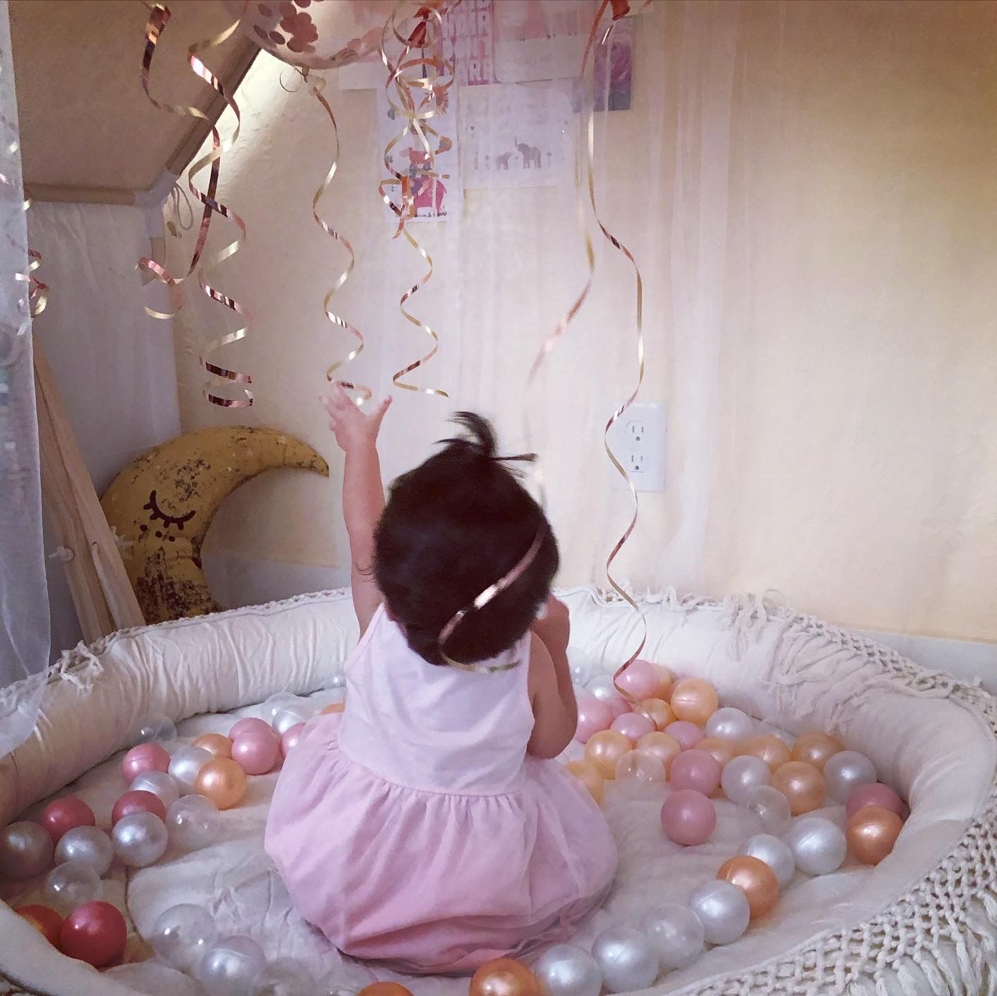 Customer photo review of round play mat - large