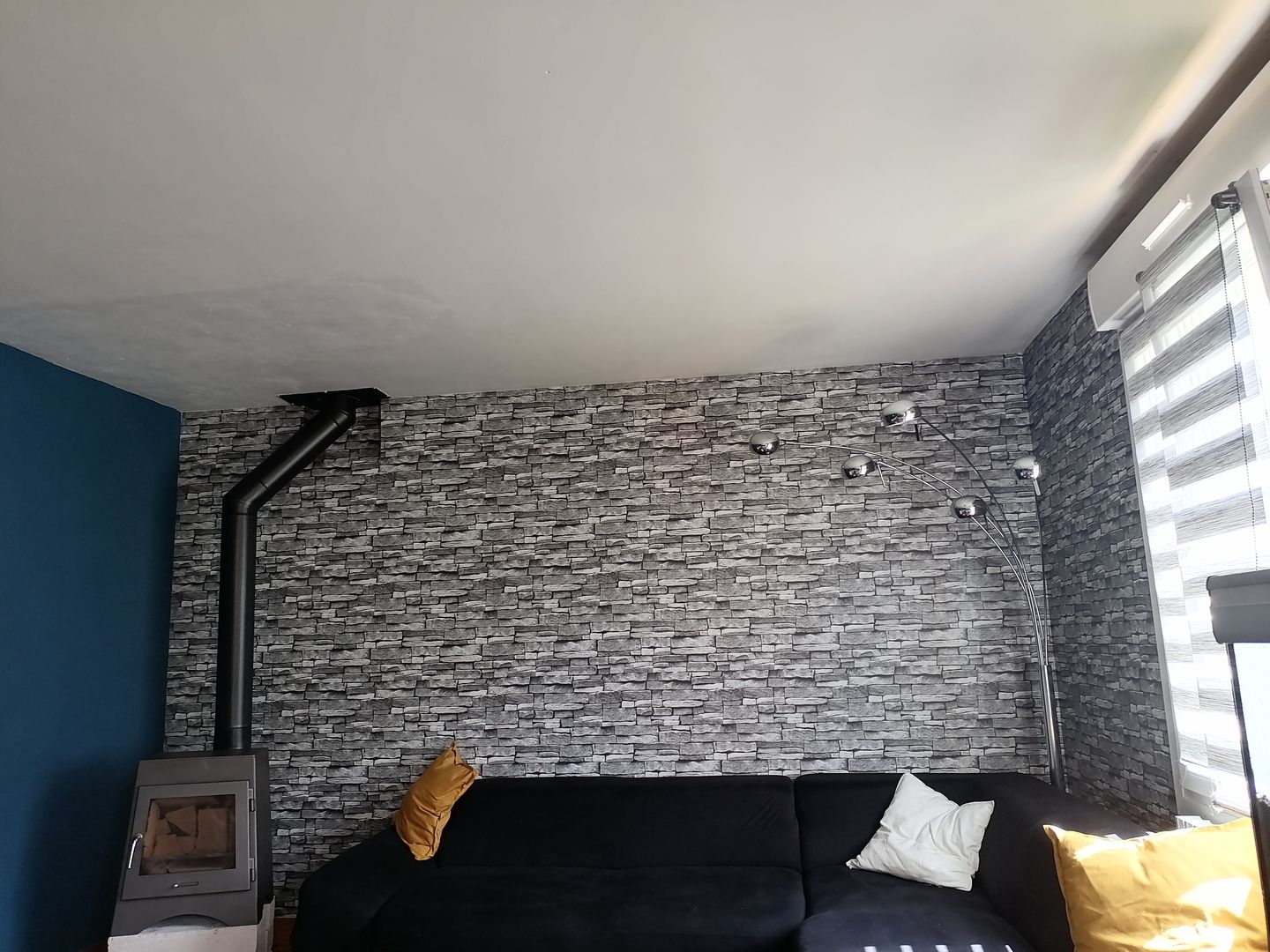 Customer photo review of Noir - Housses Extensibles de Fauteuil et Canapé - La Maison des Housses