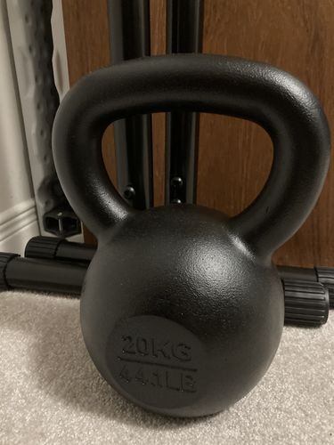 Customer photo review of 20kg / 44lbs E-coated Cast Iron Kettlebell