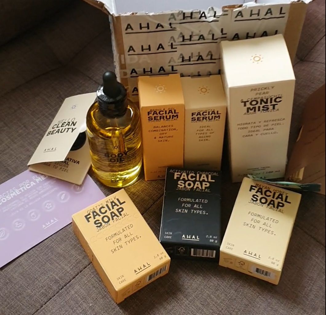 Customer photo review of Tonic Mist / Agua Tónica con Tuna y Cempasúchil