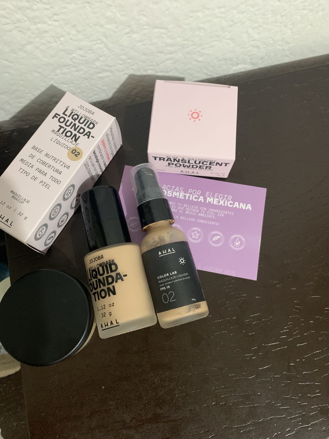 Customer photo review of 02 Liquid Foundation / Maquillaje Líquido 02