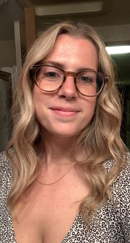 Customer photo review of Gradual Face Tan