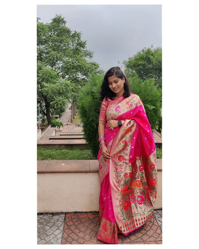 Customer photo review of Hot Pink Paithani Saree