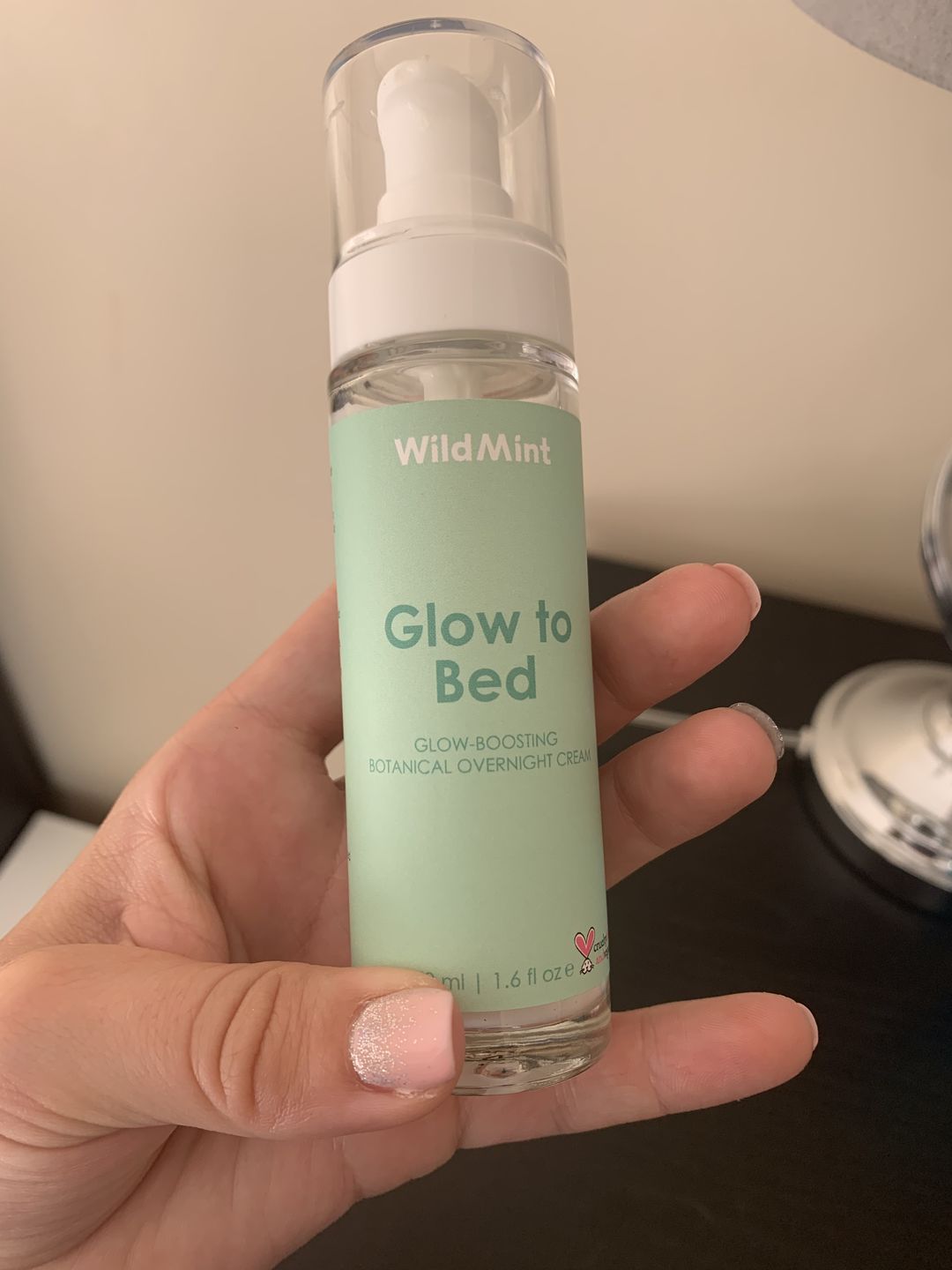 Customer photo review of Glow to Bed