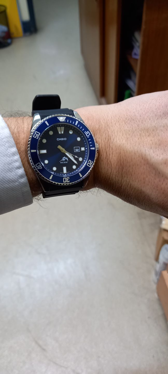 Customer photo review of Reloj Casio Submariner Marlin Duro MDV-106B-2AVCF Azul Buceo [EXCLUSIVO]