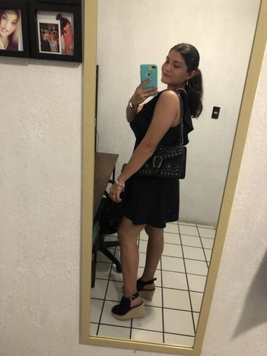 Customer photo review of Cardi