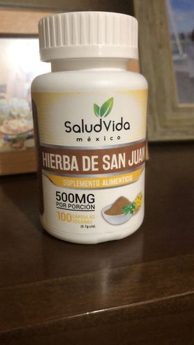 Customer photo review of Hierba de San Juan 500mg 100 Cápsulas