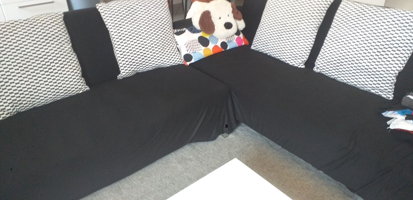 Customer photo review of Noir - Housses Extensibles de Fauteuil et Canapé - La Maison des Housses