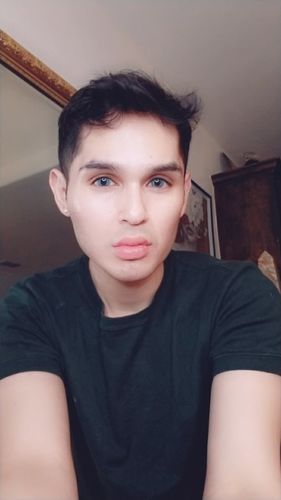 Customer photo review of [US Warehouse] Cherry Ocean Prescription Contact Lenses