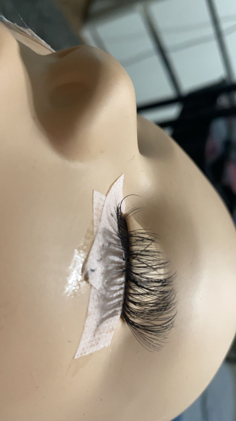 Customer photo review of Sensitive 5ml - Eyelash Extension Glue