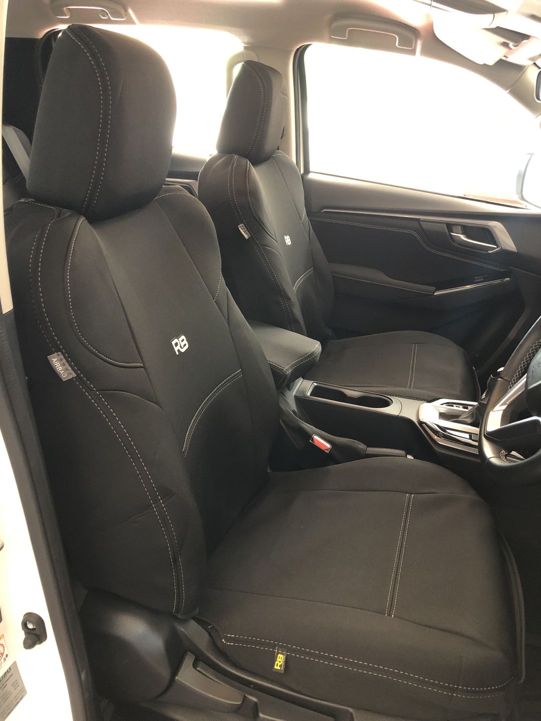 Customer photo review of Isuzu D-MAX RG Neoprene Console Lid Cover (In Stock)