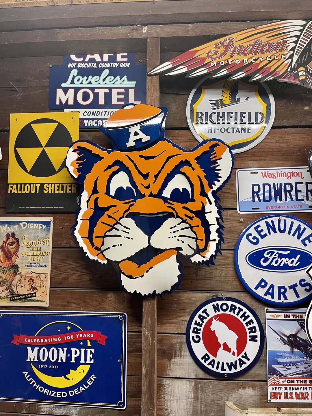 Customer photo review of Auburn Tigers "Aubie" VAULT 3D Vintage Metal Wall Art