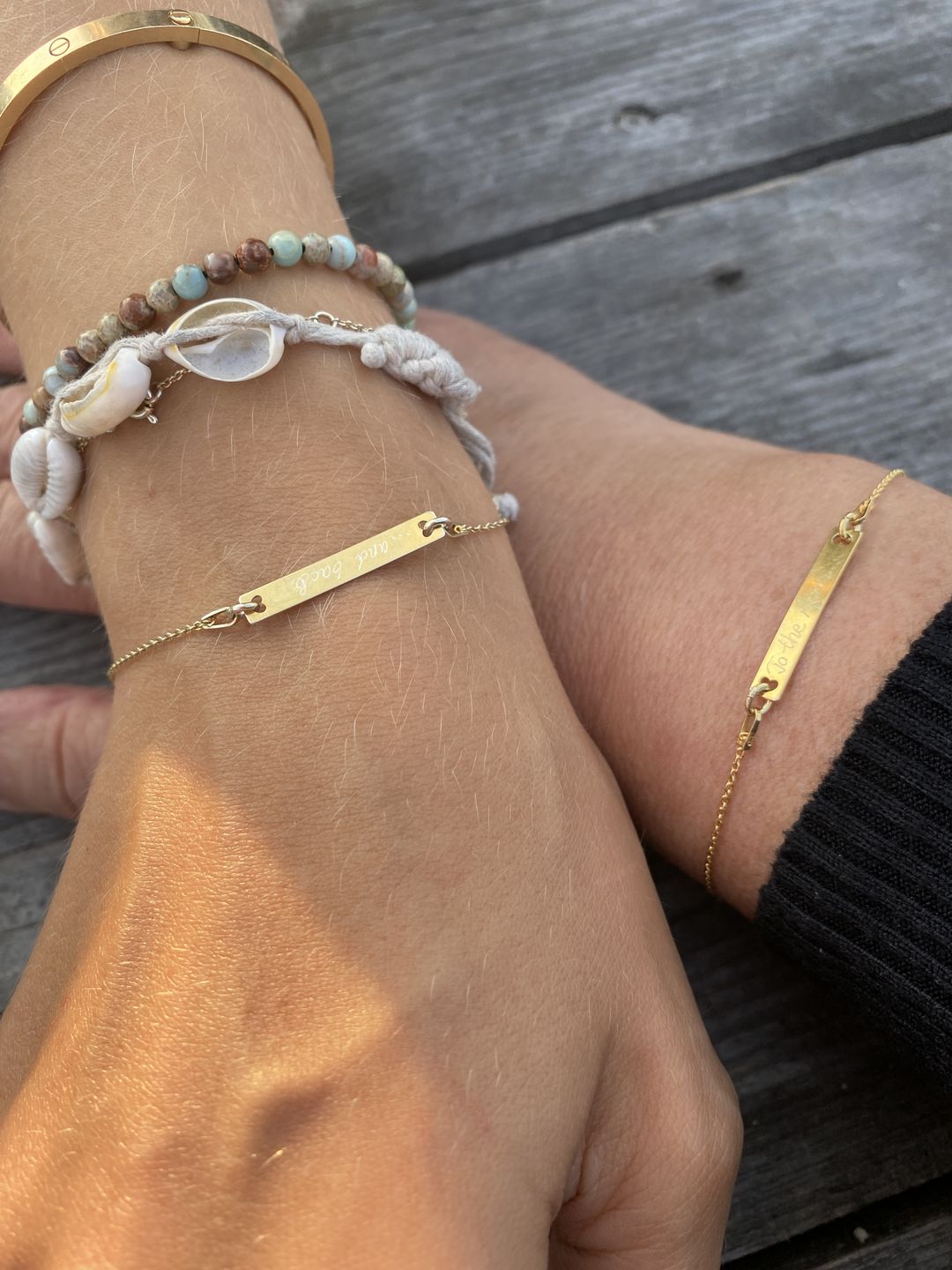 Customer photo review of Armband mit Gravur länglich