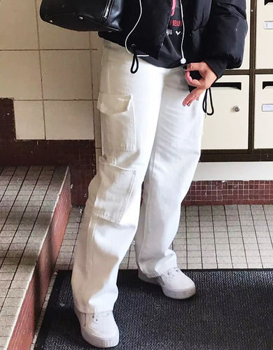 Customer photo review of Blaine Skate Jeans