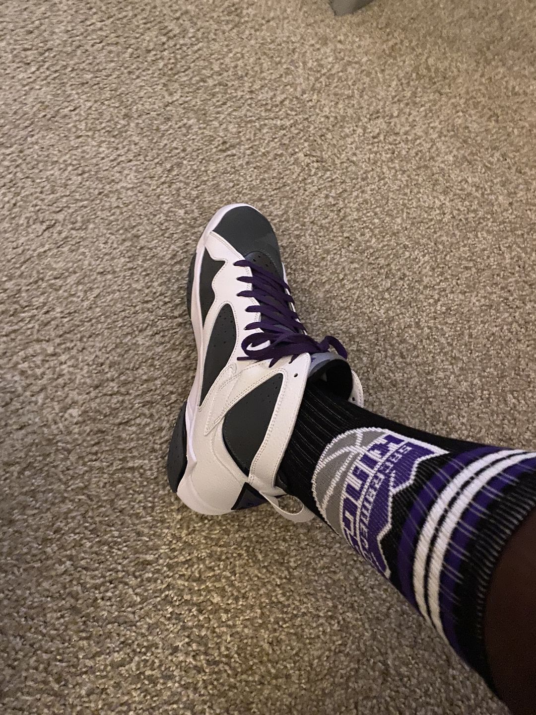 Customer photo review of NBA 4 Stripe Deuce - Sacramento Kings