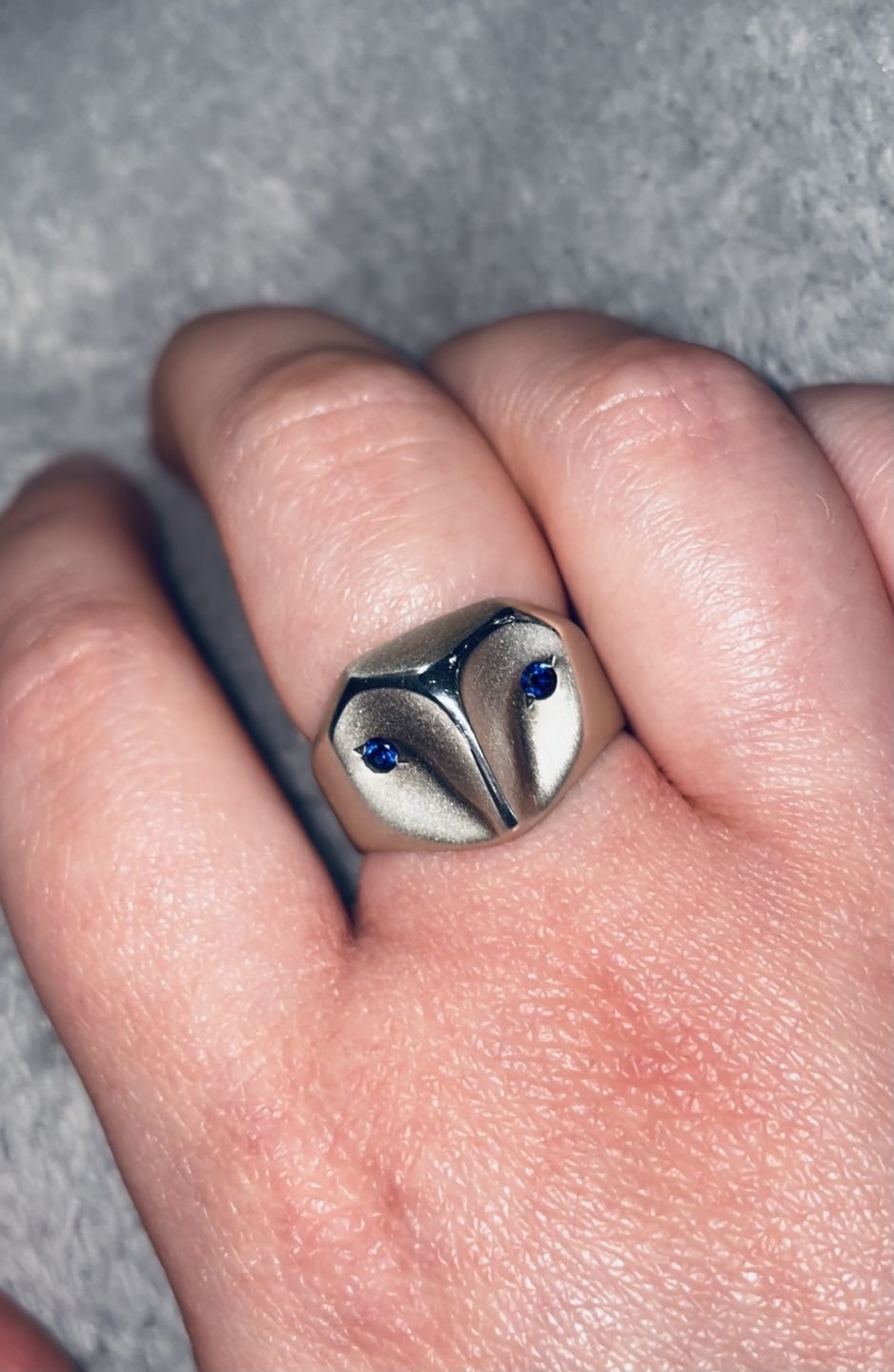 Customer photo review of Owl Ring with Sapphire Eyes