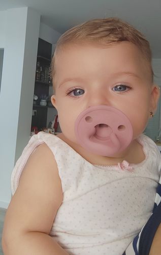 Customer photo review of Chupete Rosa Nenina & Co