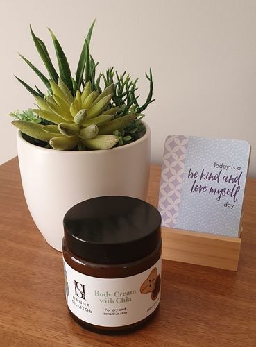 Customer photo review of Body Cream with Chia Oil
