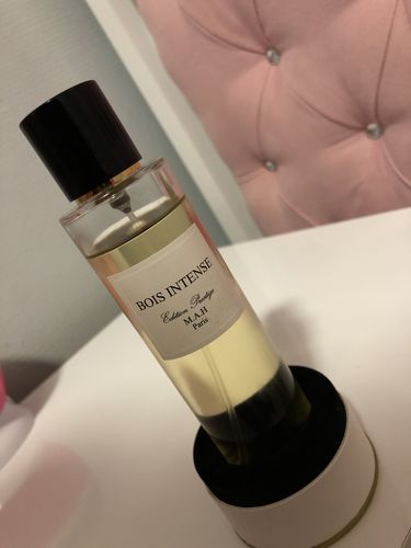 Customer photo review of Bois Intense