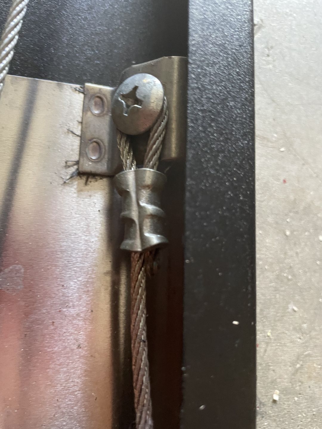 Customer photo review of Universal Bolt End Lift Cable