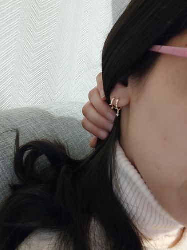 Customer photo review of ELENA GOLD
