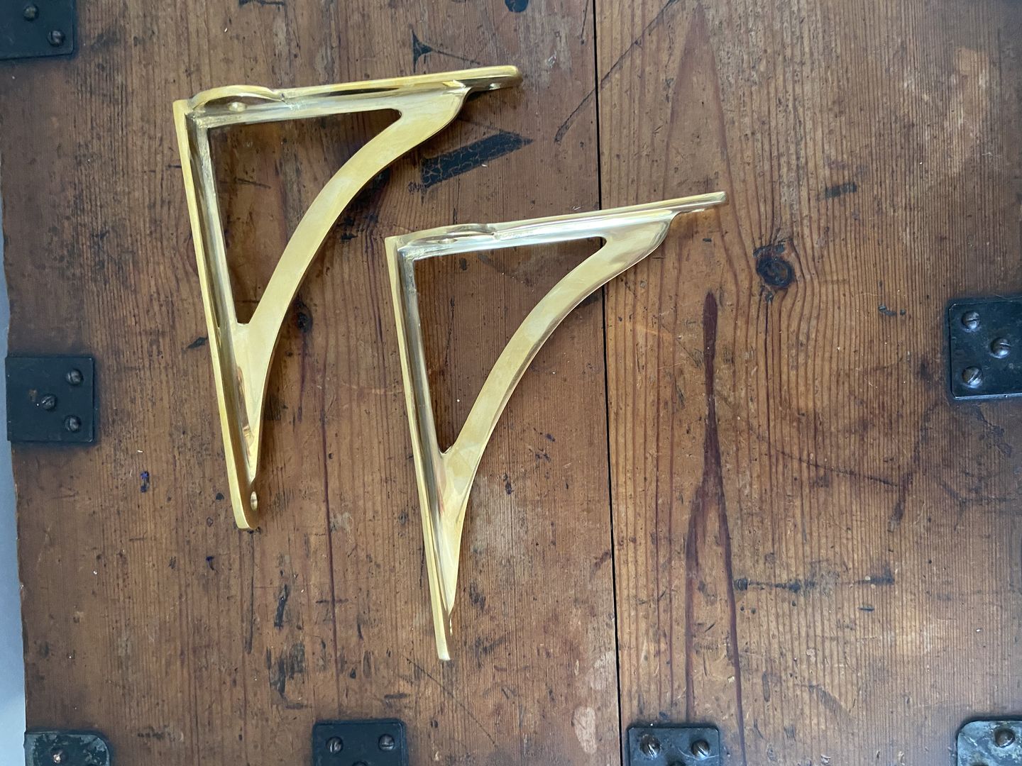 Customer photo review of Brass Ironbridge Shelf Brackets