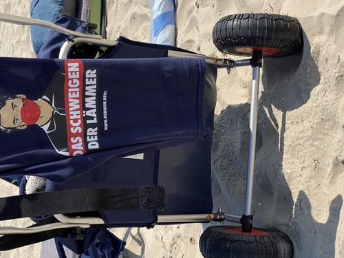 Customer photo review of WWW.RUBIKON.NEWS TANK TOP BUBEN • SCHWEIGEN DER LÄMMER - DUNKEL